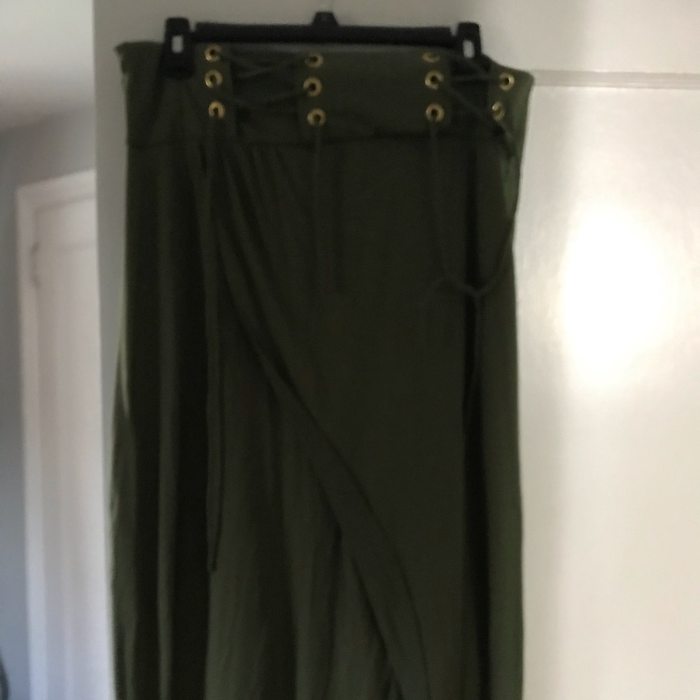 Venus green summer skirt